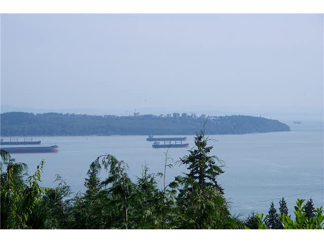 2555 Rosebery Avenue, West Vancouver, BC 7