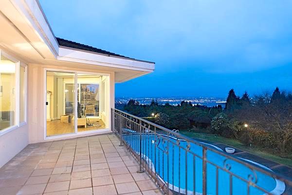1392 Chartwell Drive, West Vancouver, BC 11