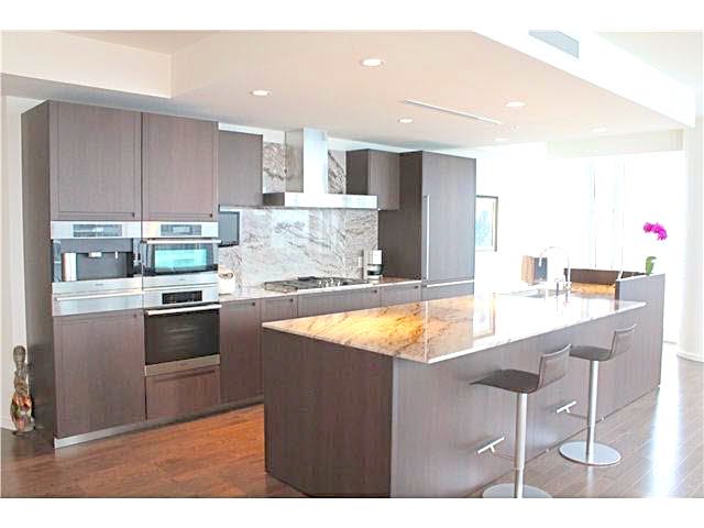 1011 W Cordova St Downtown Vancouver 4