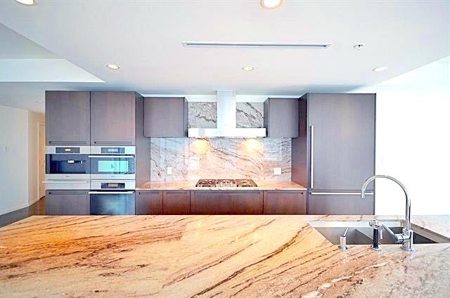 1011 W Cordova St Downtown Vancouver 6