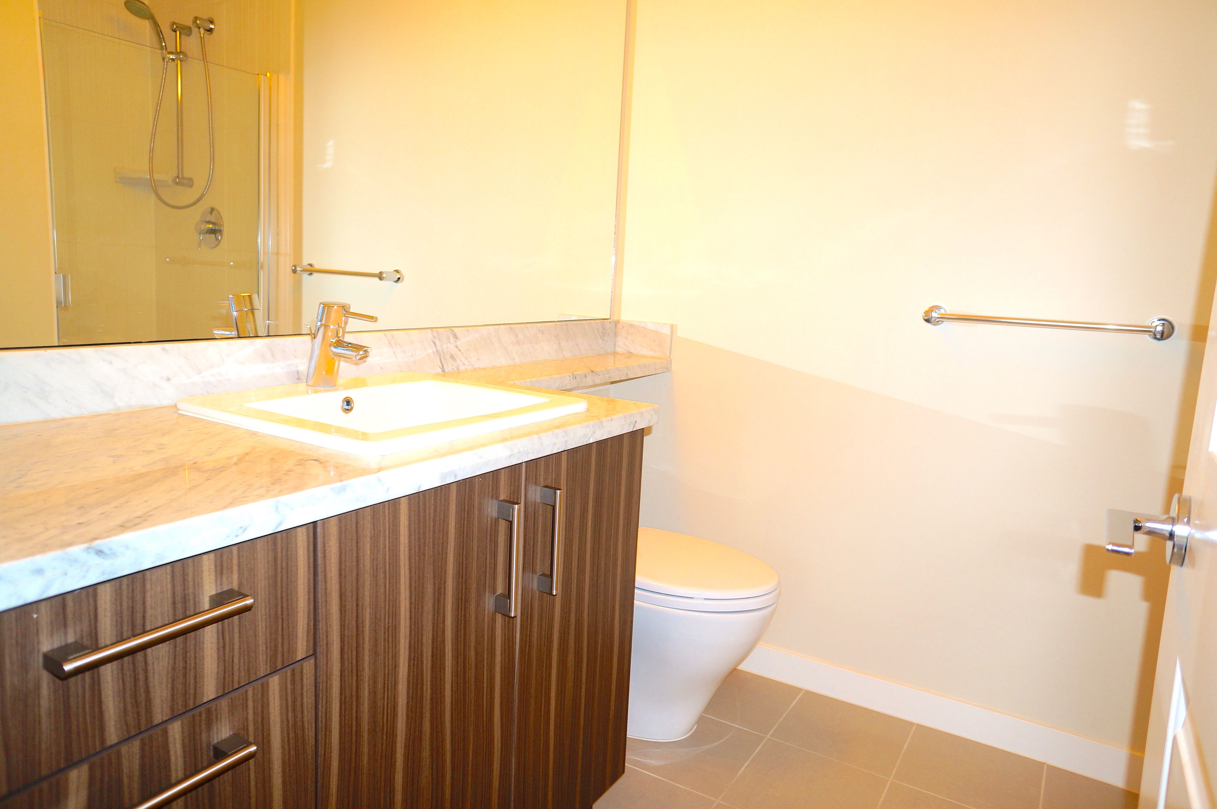 119 W 22nd Street, North Vancouver 8
