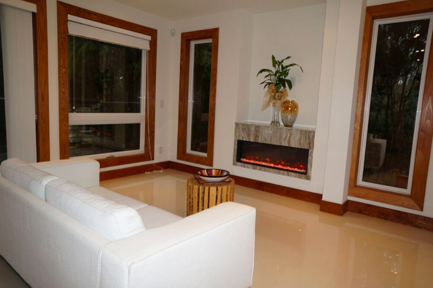 4085 Norwood Avenue, North Vancouver, BC 9