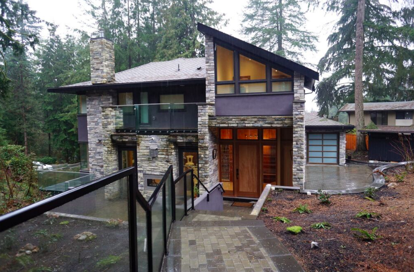 4085 Norwood Avenue, North Vancouver, BC 8