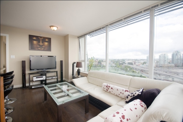 688 Abbott Street, Vancouver West 3