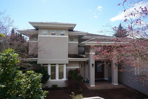 2682 Chelsea Place, West Vancouver 10