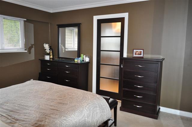1036 Prospect Avenue, North Vancouver 11