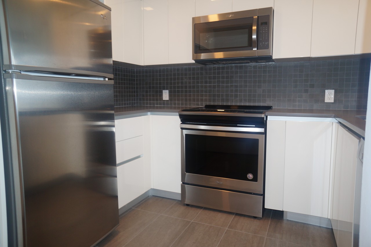 1277 Nelson Street, Vancouver, BC 3