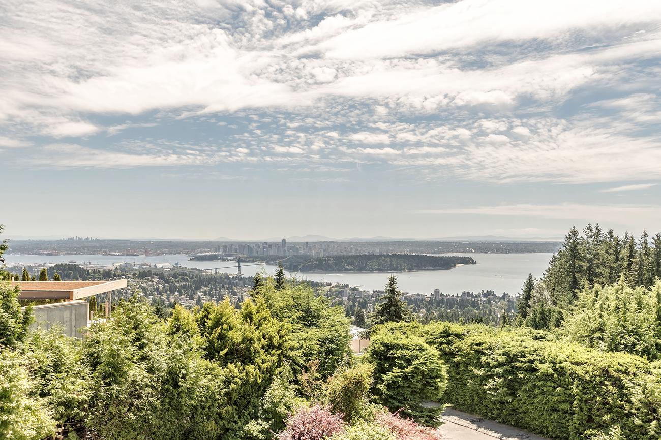 1365 Cammeray Road, West Vancouver 25