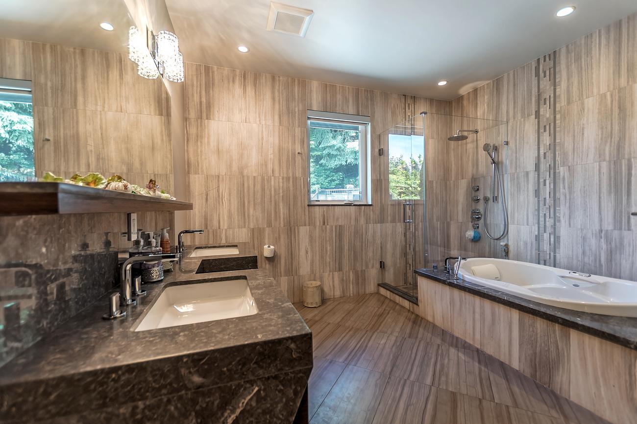 1365 Cammeray Road, West Vancouver 29