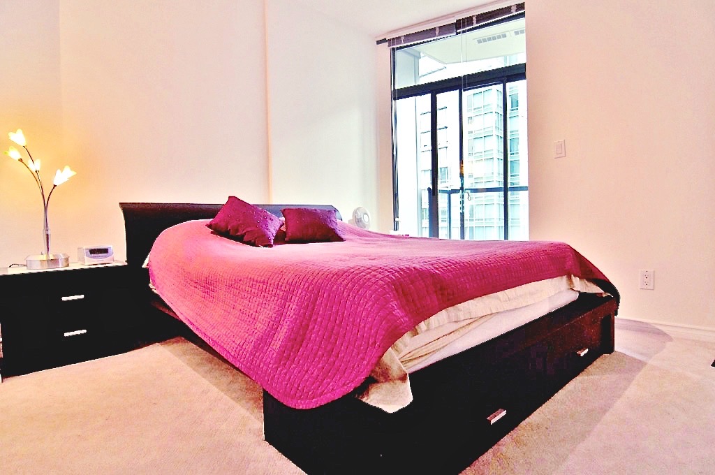 1239 W Georgia St Downtown Vancouver 10