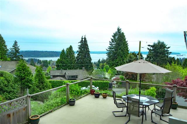 1241 Nepal Crescent, West Vancouver 3