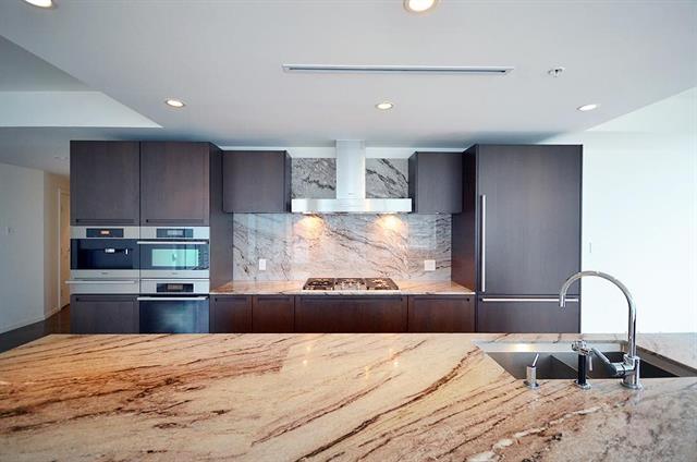 1011 West Cordova, Vancouver 4