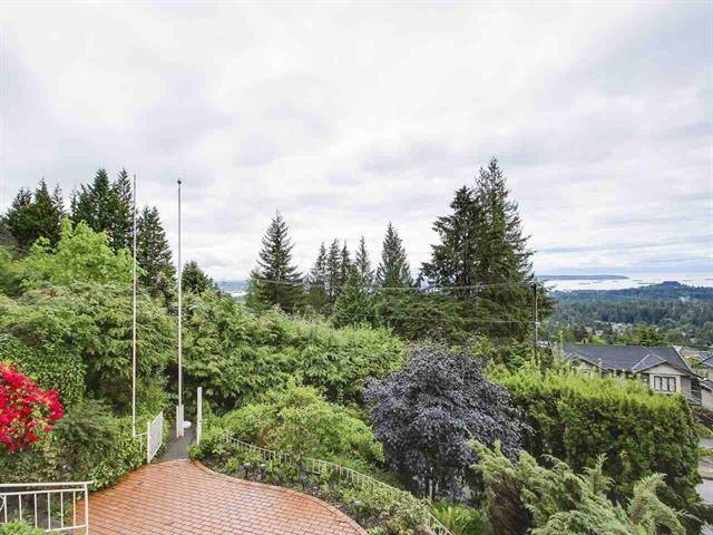 4828 Skyline Drive, North Vancouver 8