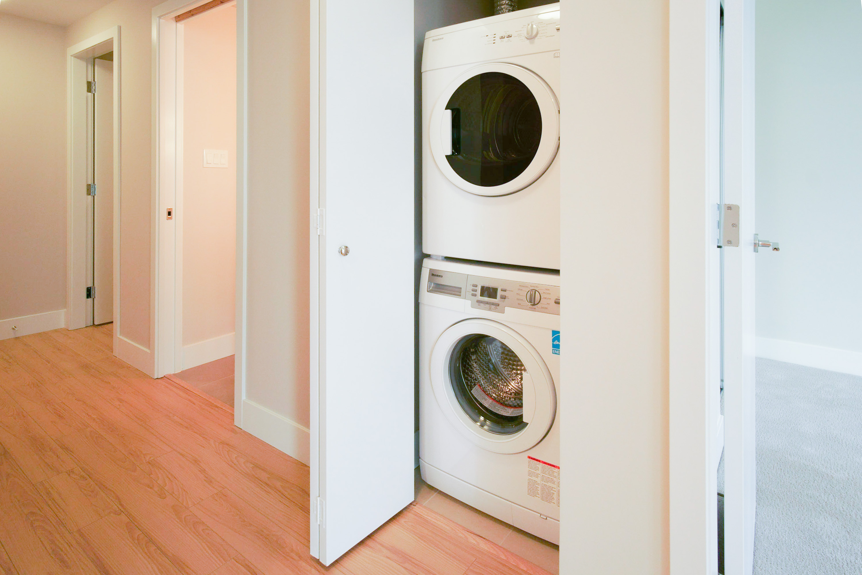 159 West 2nd Ave Olympic Village Vancouver 11