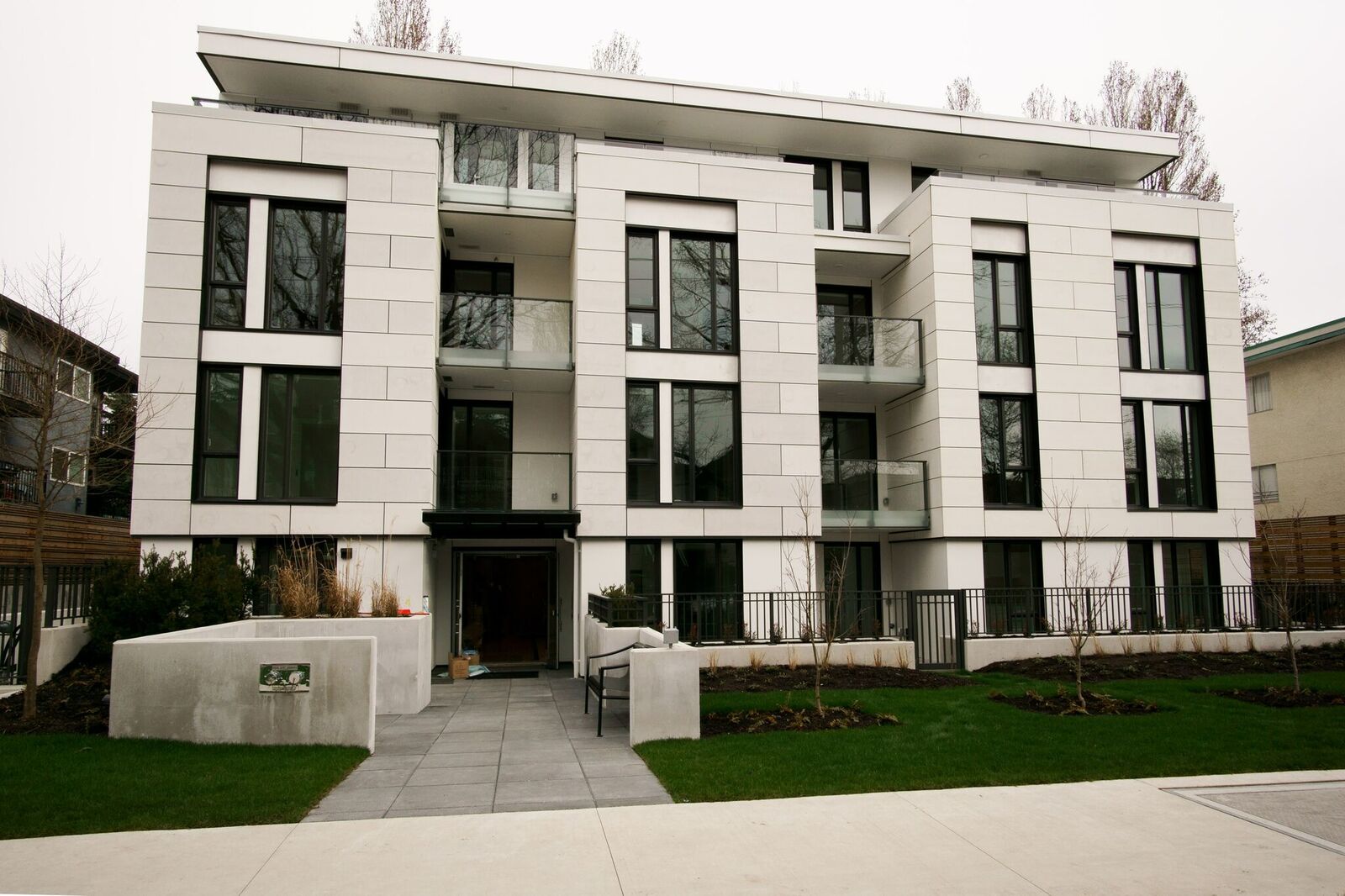 2239 W 7th Kitsilano Vancouver 2