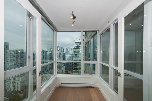 1328 W Pender St, Vancouver 2