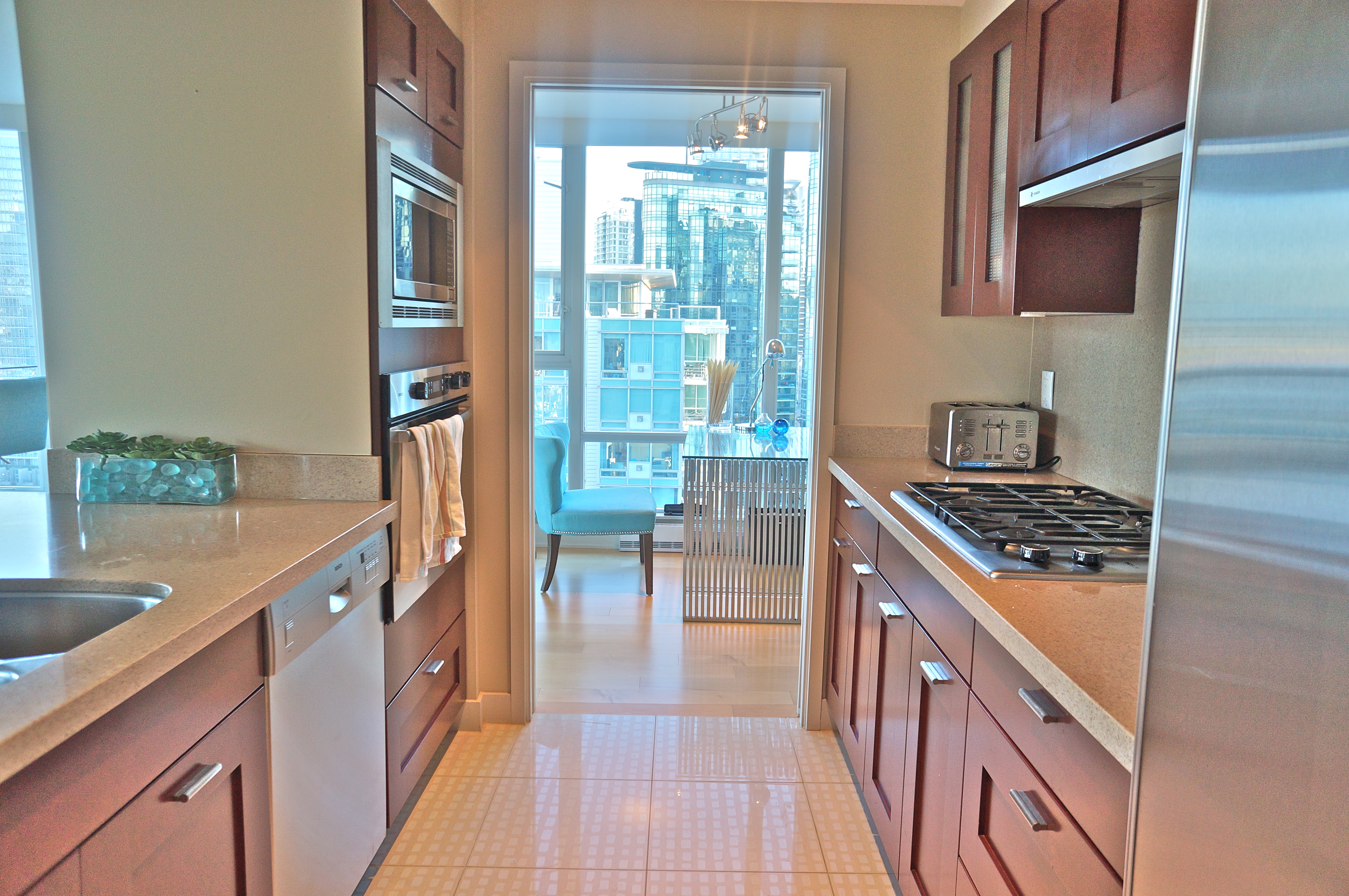 590 Nicola St Downtown Vancouver 7