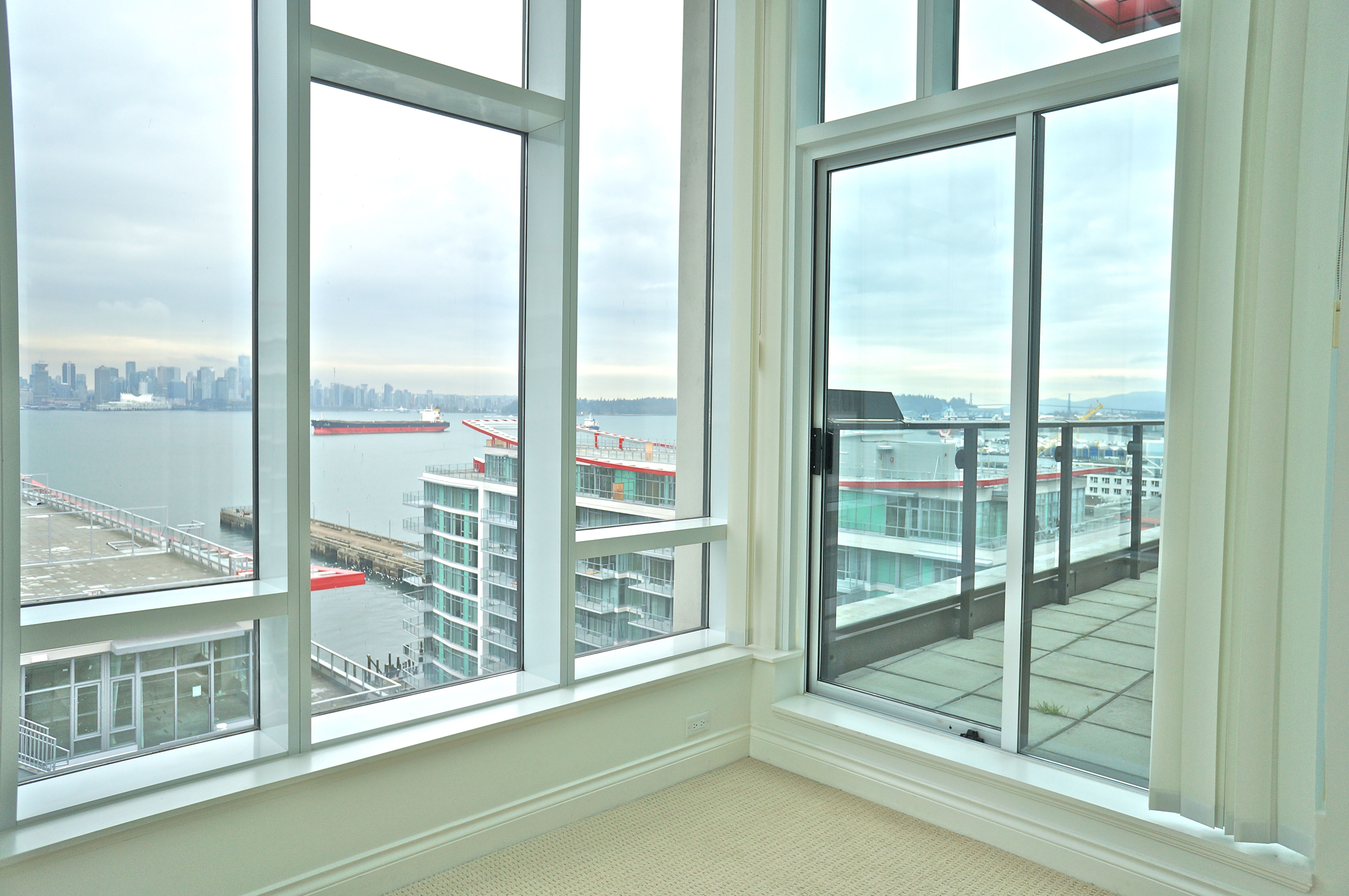 172 Victory Ship Way North Vancouver 10