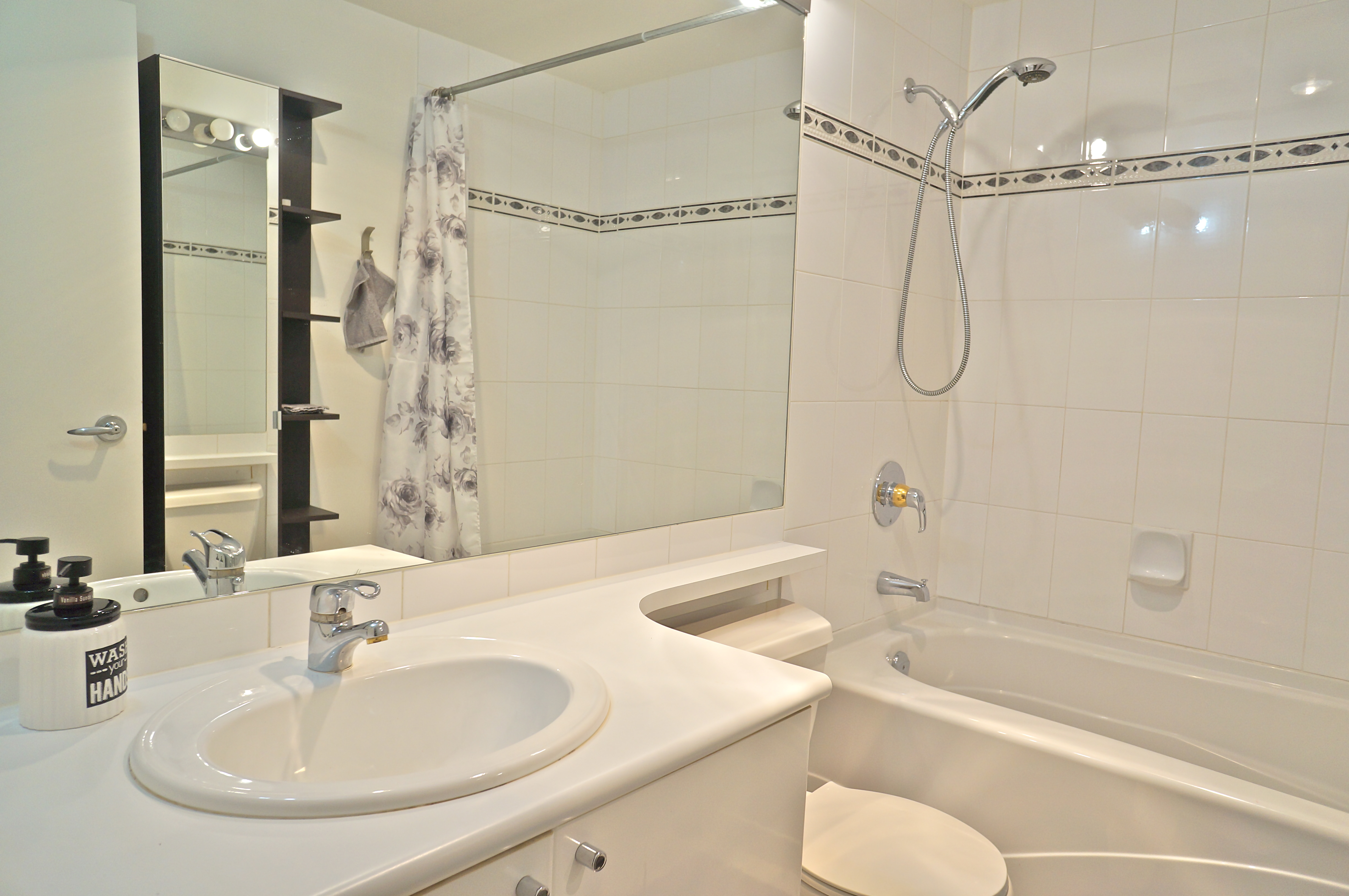 1239 W Georgia St Downtown Vancouver 9