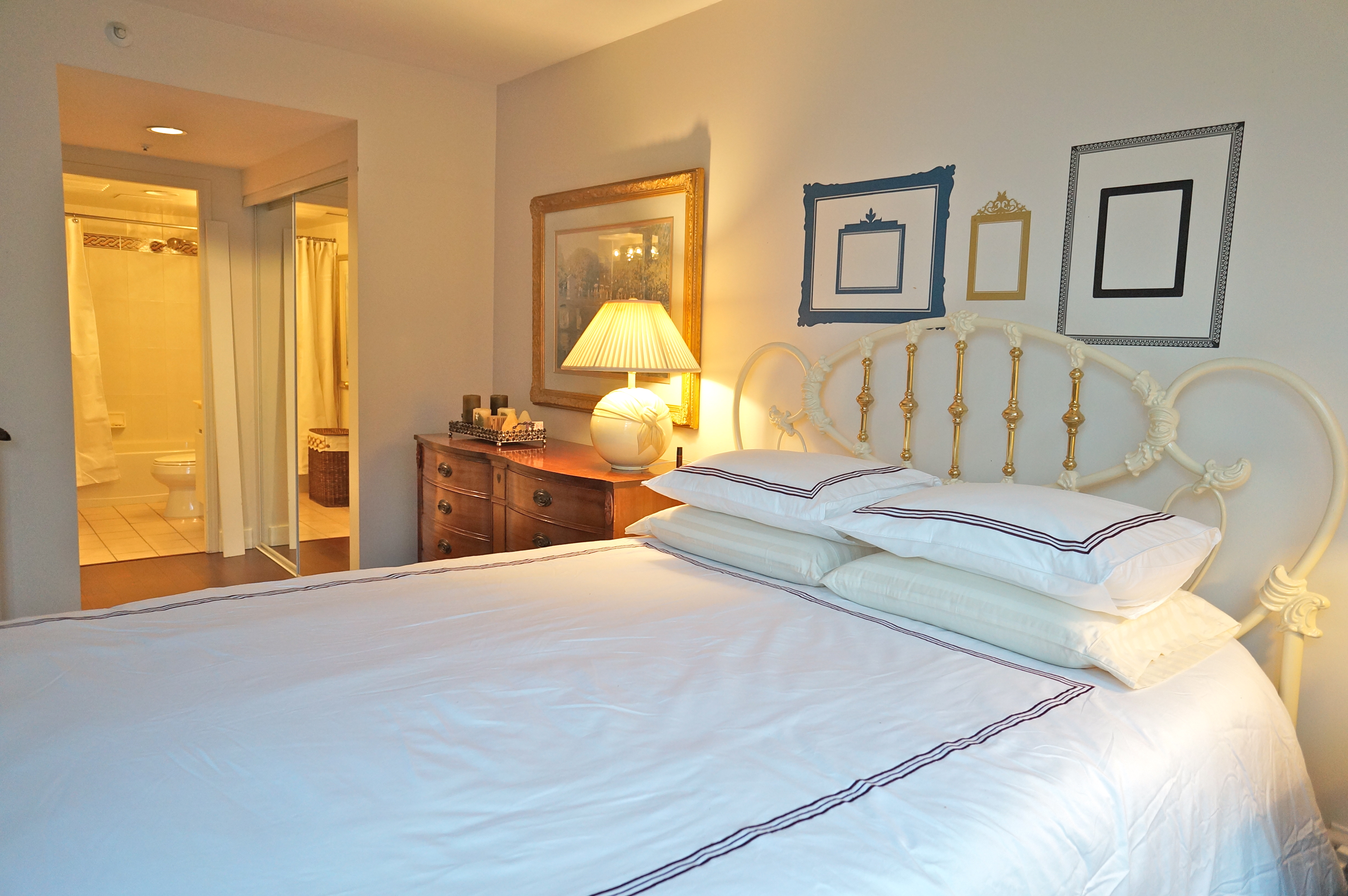 888 Hamilton St Downtown Vancouver 5
