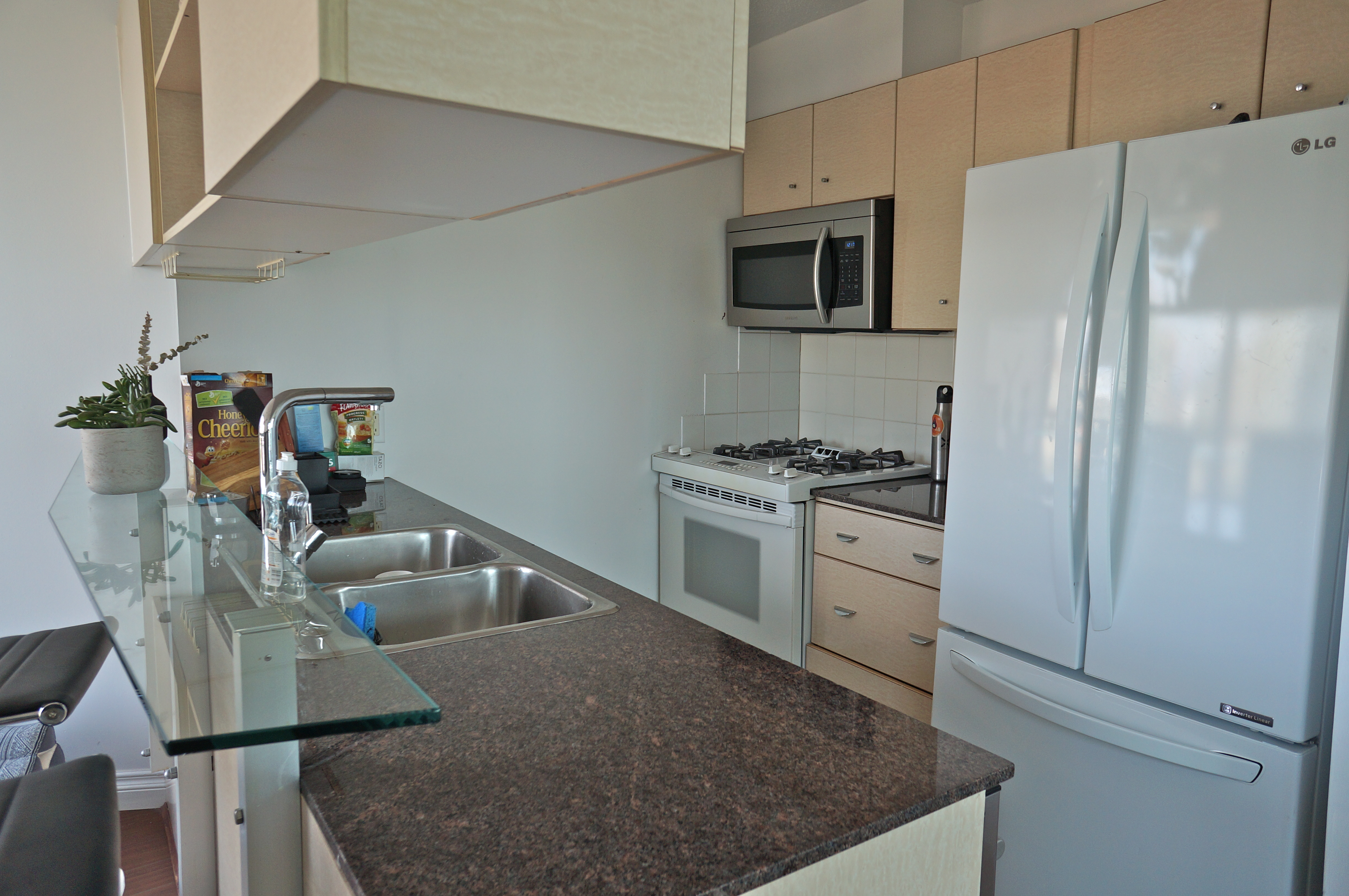 501 Pacific St Downtown Vancouver 9