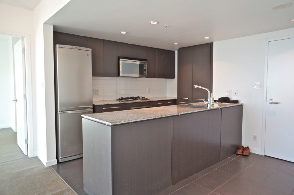 522 W 8th Ave