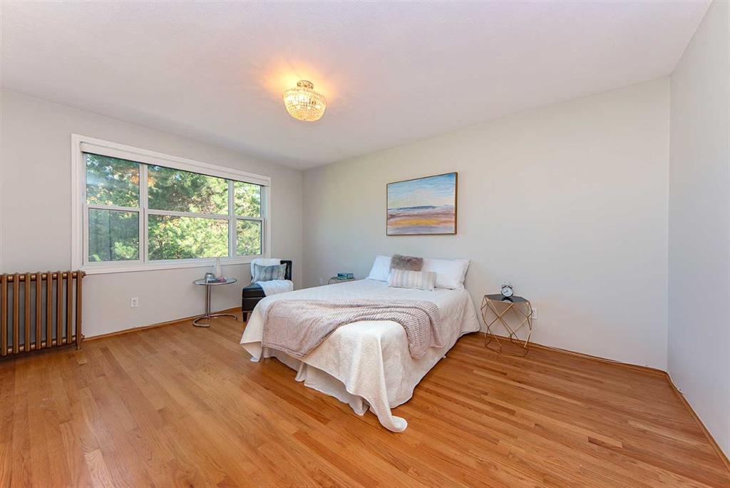 3516 West 3rd Ave Kitsilano Vancouver 11