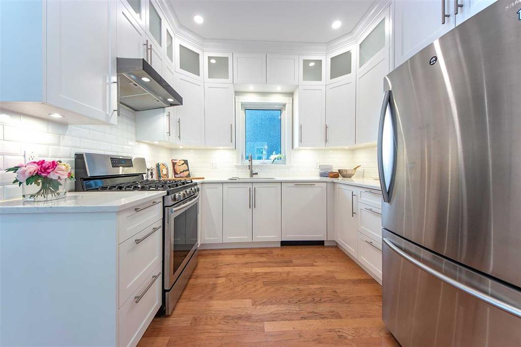 3516 West 3rd Ave Kitsilano Vancouver 9
