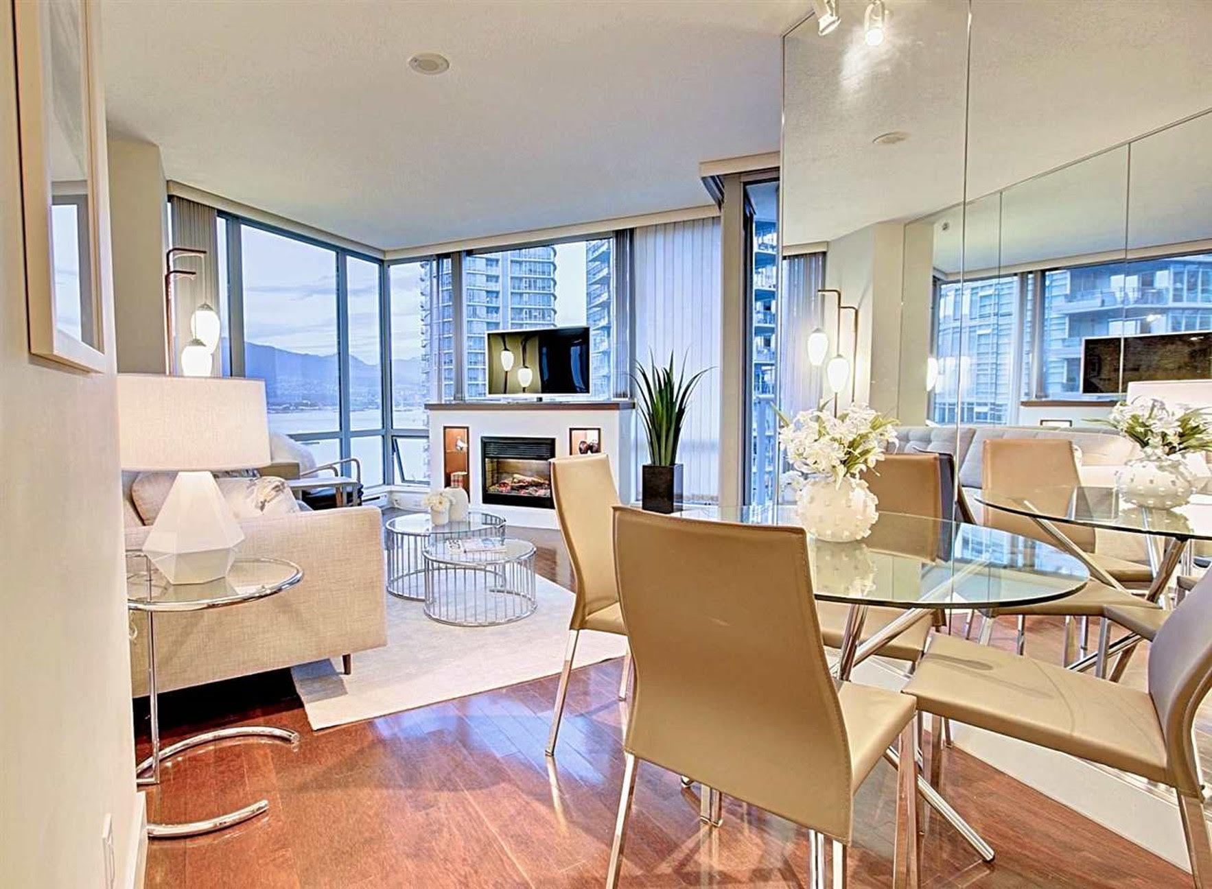 1228 w Hastings St vancouver 4