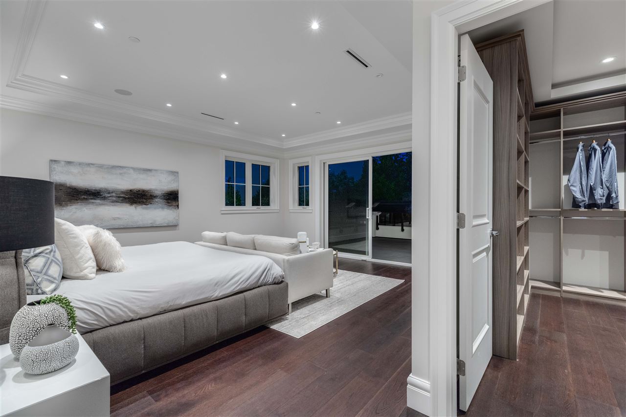 1595 19th st West Vancouver 9