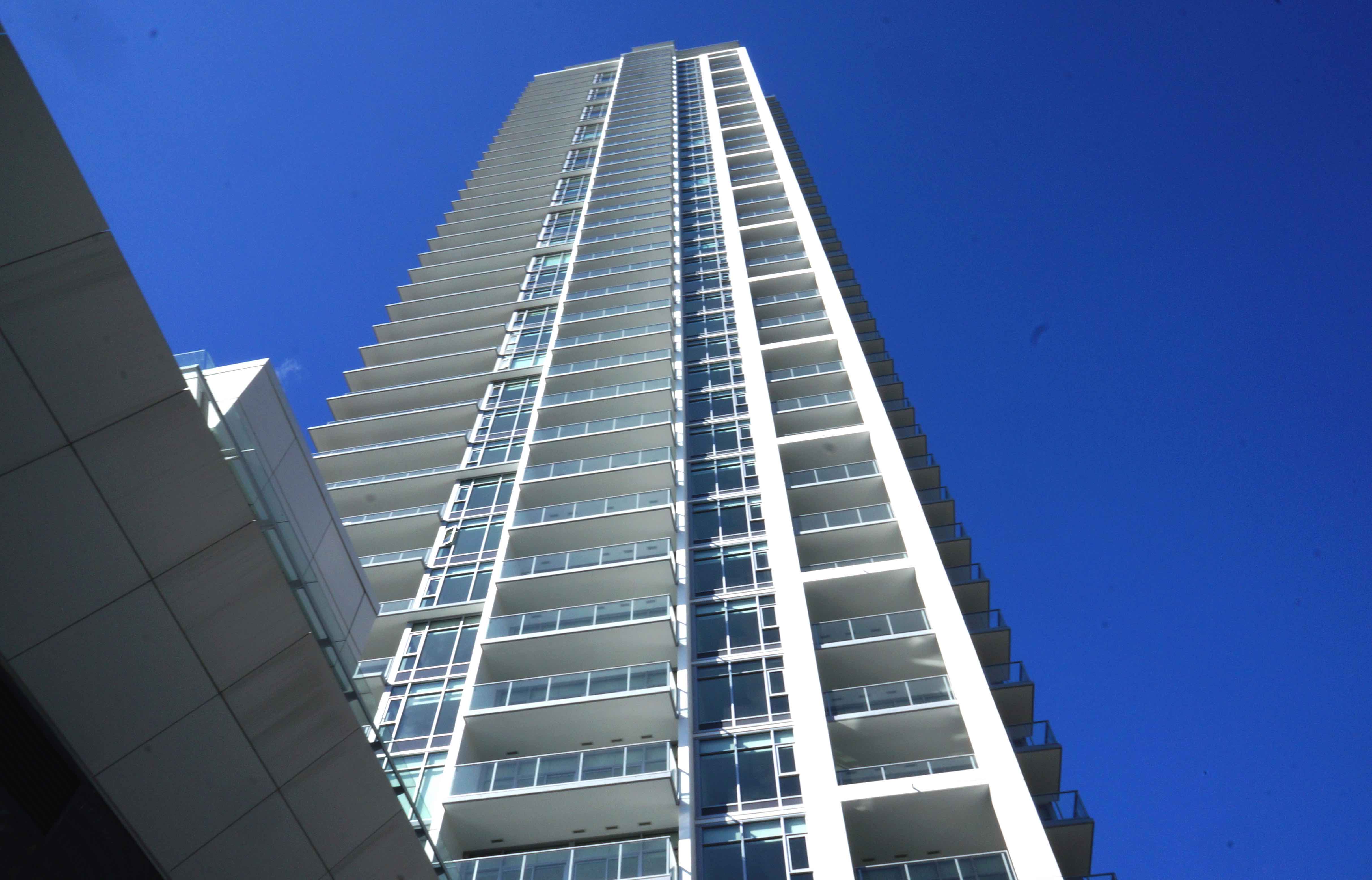 1888 Gilmore st Burnaby 12