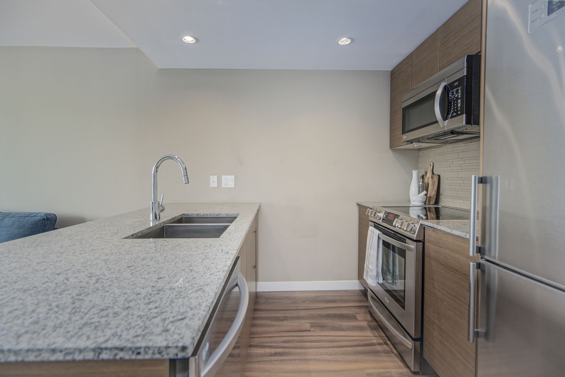 135 e 17th north vancouver 6