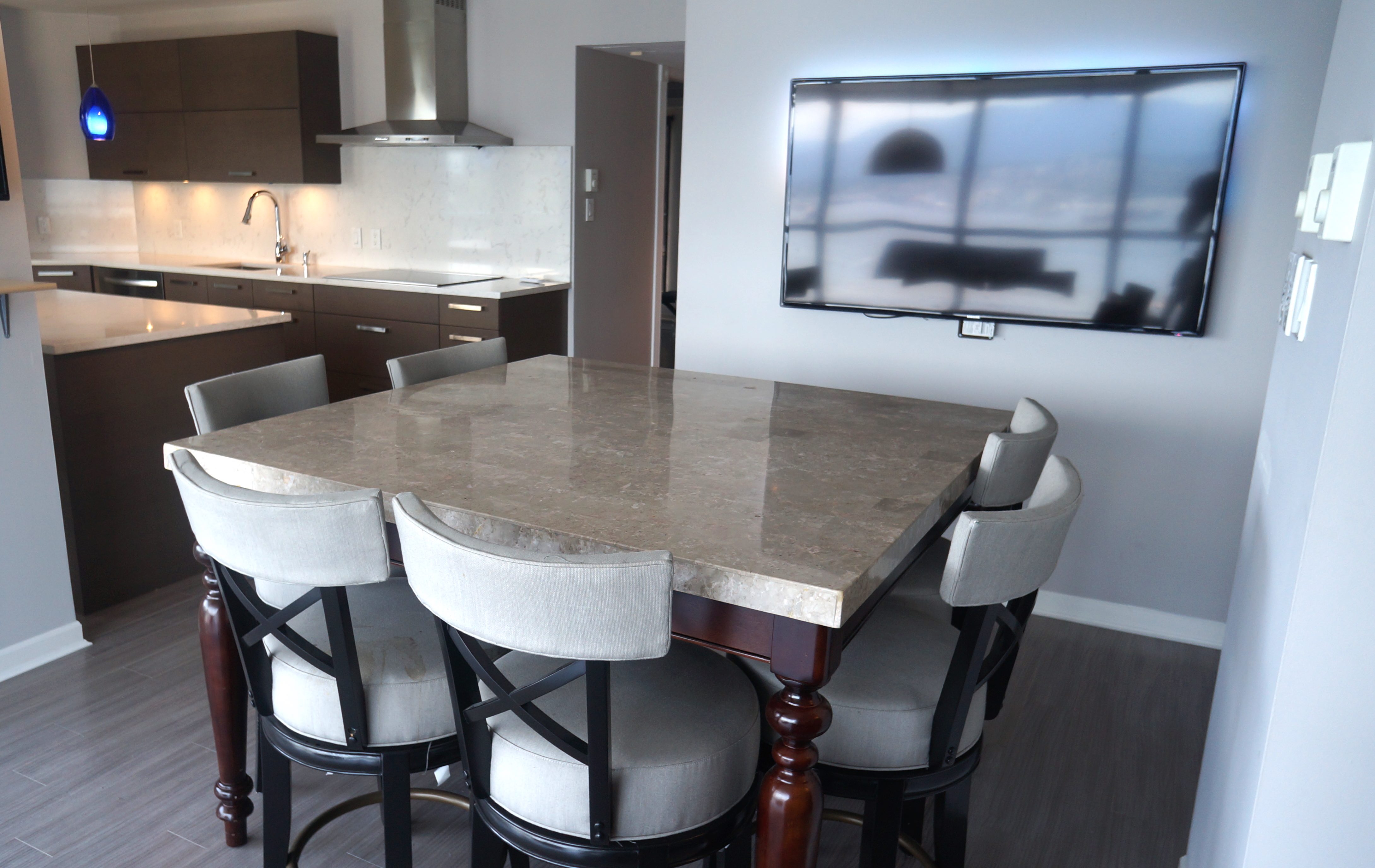 1415 w georgia st 2