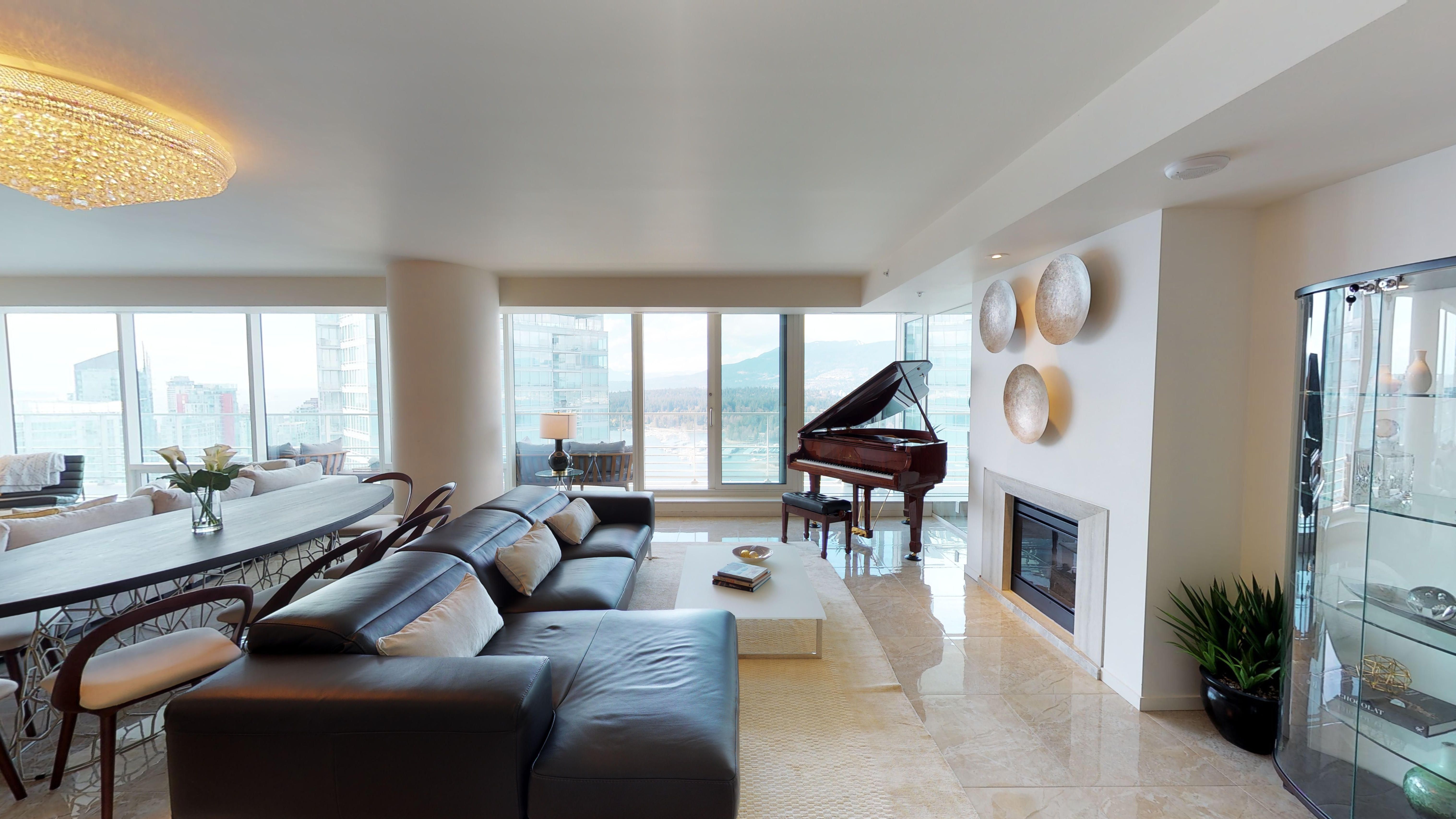 1011 W Cordova St Vancouver 8