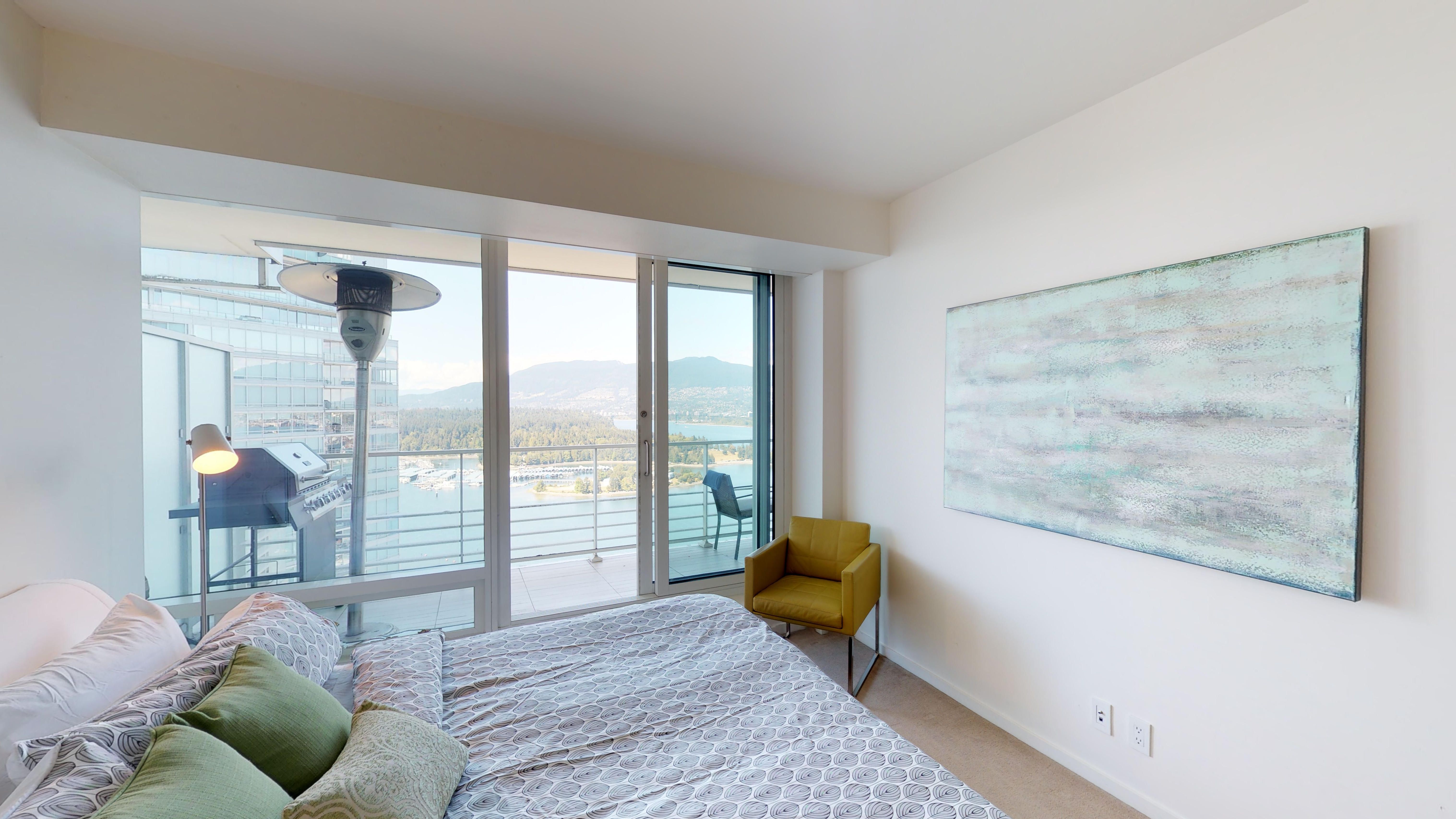 1011 W Cordova St Vancouver 4