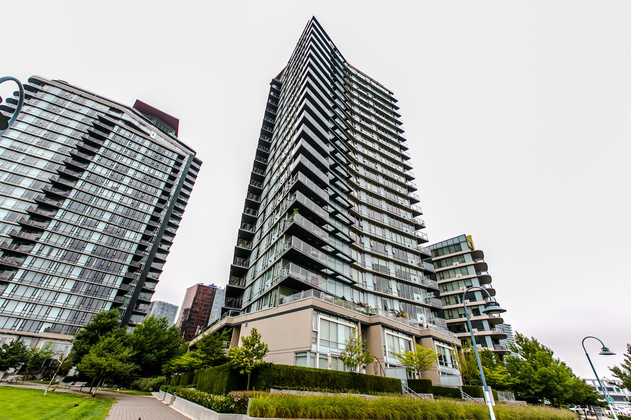 8 smithe mews vancouver 2