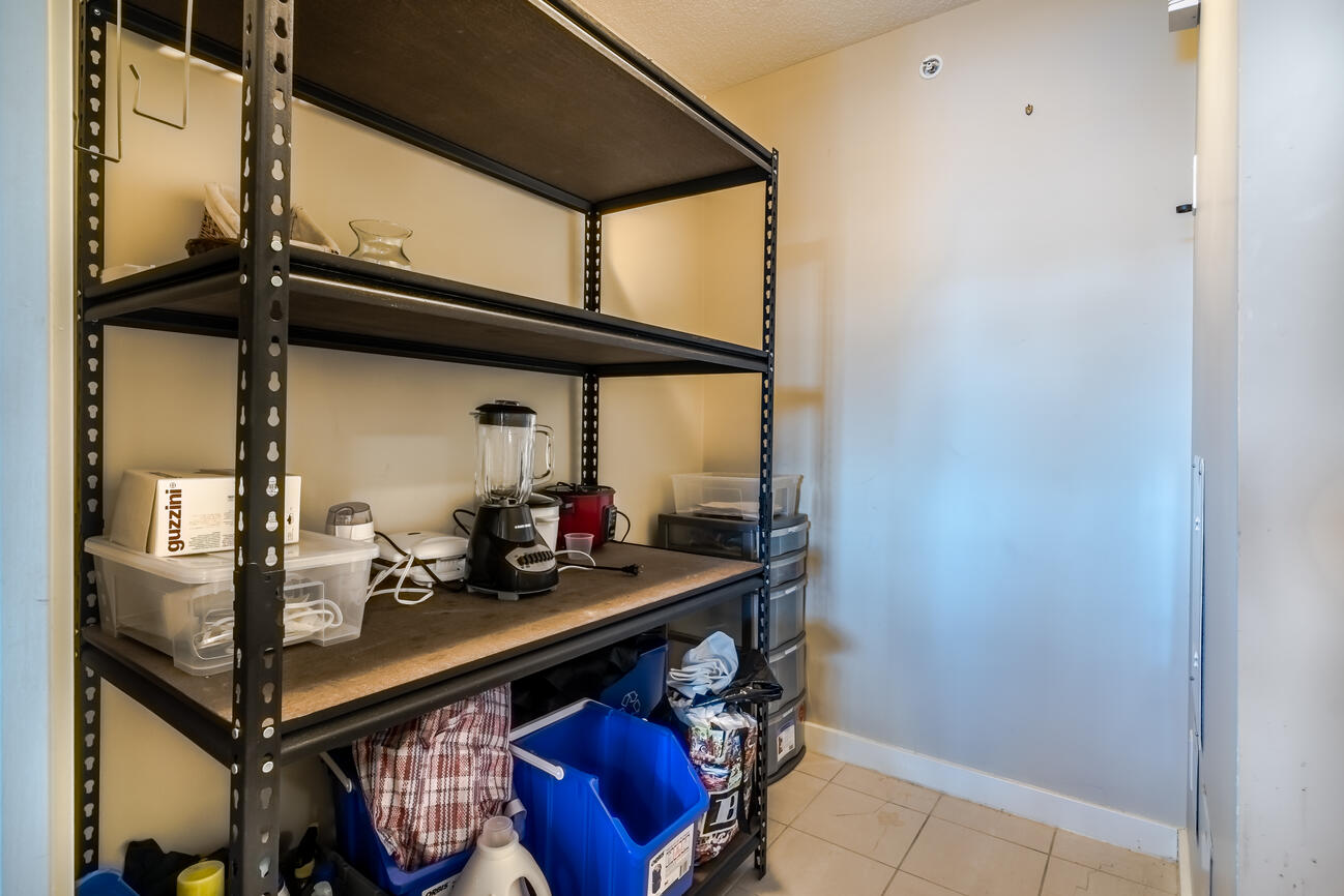 583 Beach Cresent Vancouver 5