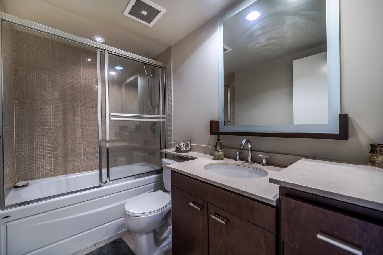 583 Beach Cresent Vancouver 8