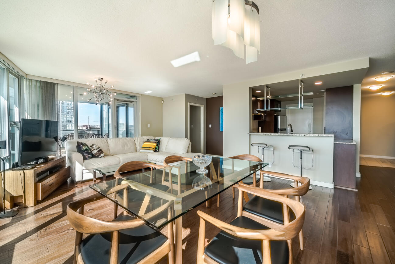 583 Beach Cresent Vancouver 11