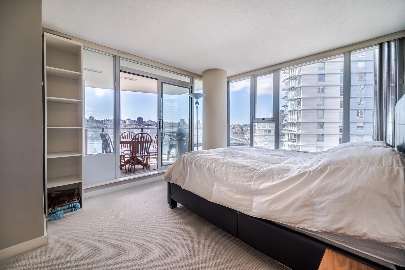 583 Beach Cresent Vancouver 14