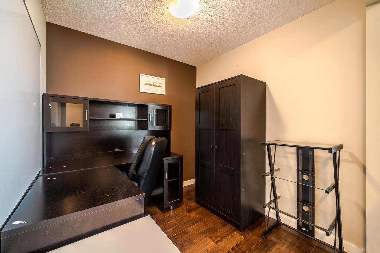 583 Beach Cresent Vancouver 18