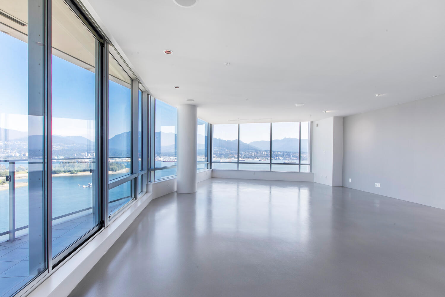 1077 w cordova st vancouver 3