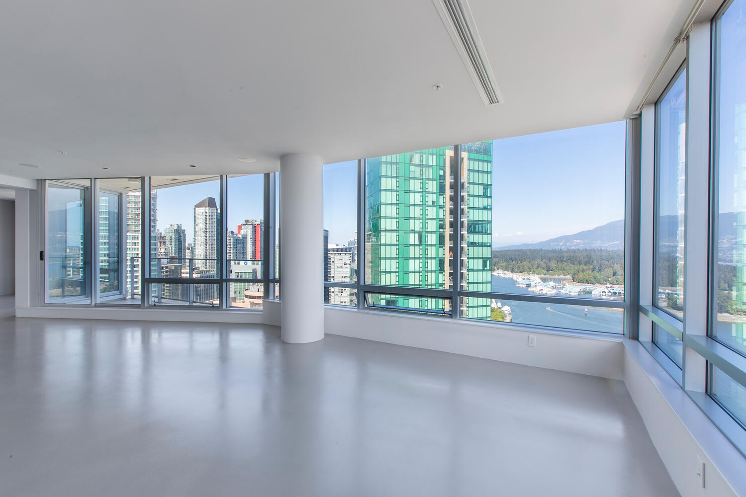 1077 w cordova st vancouver 4