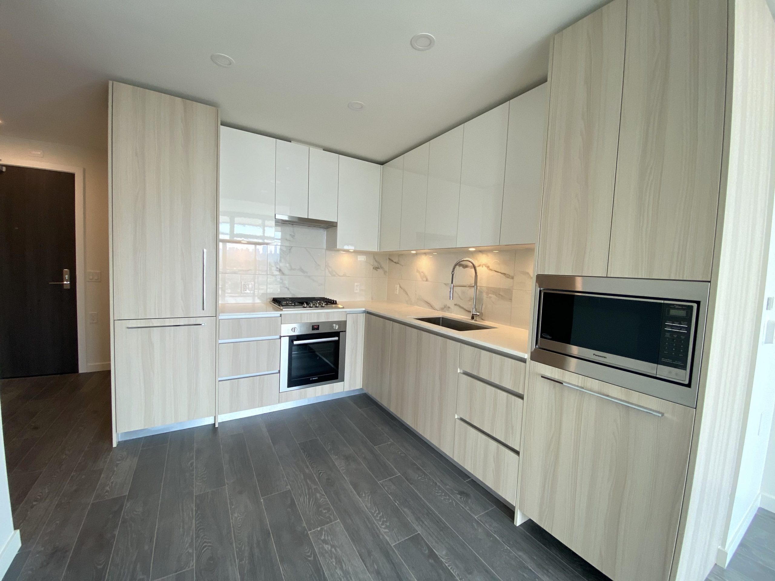 5311 Goring ave Burnaby 2