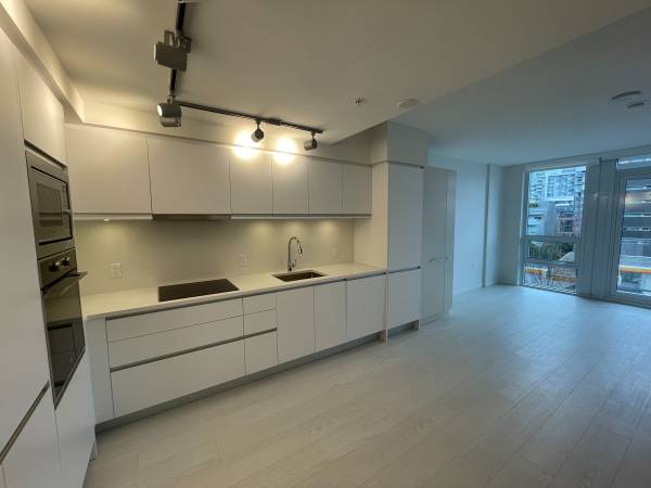 180 E 2nd Vancouver