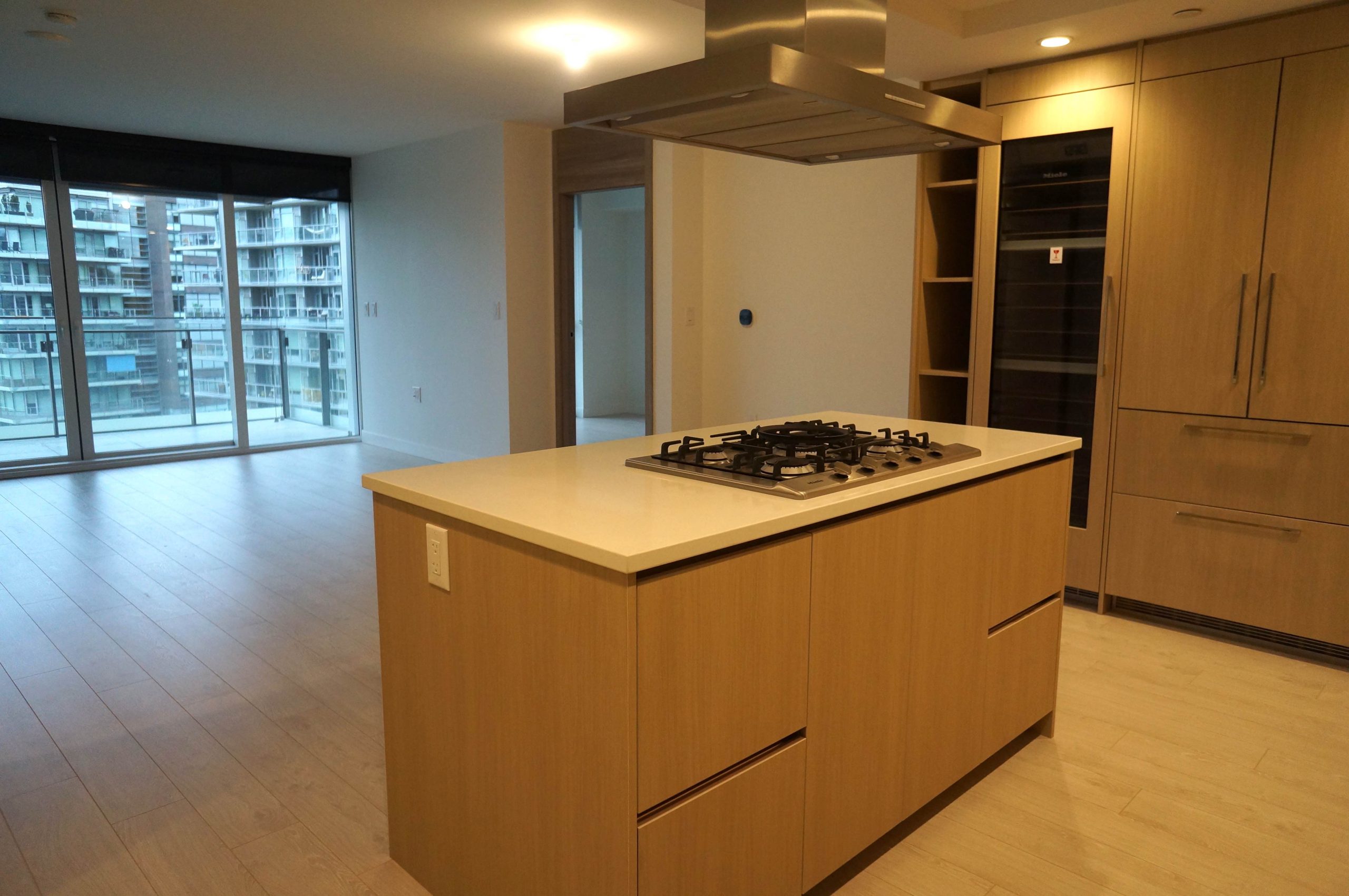 1768 Cook St Vancouver 11