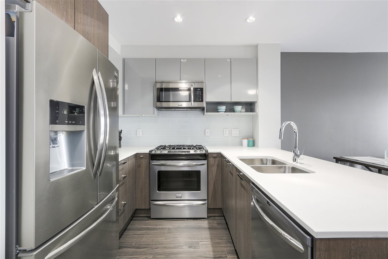 202 e 24 ave Vancouver