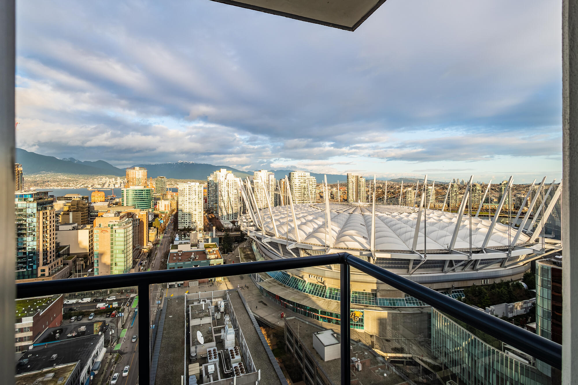 928 beatty st Vancouver 8