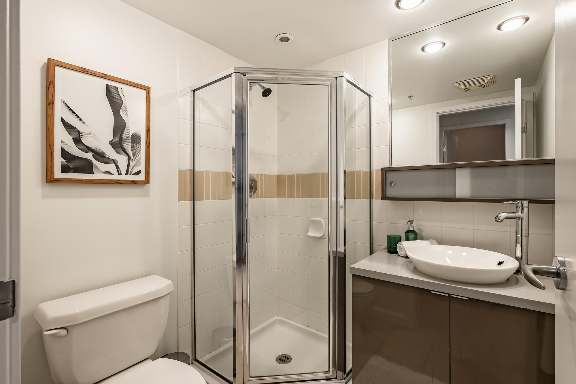 928 beatty st Vancouver 14