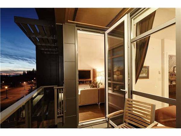 9150 university 12
